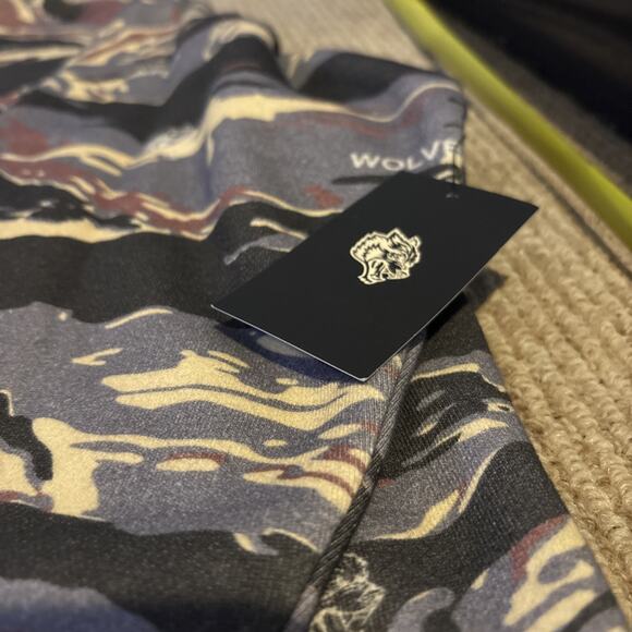 Darc Sport Respect US Raglan French Terry STONE TIGER CAMO HOODIE NWT Small - Picture 3 of 13